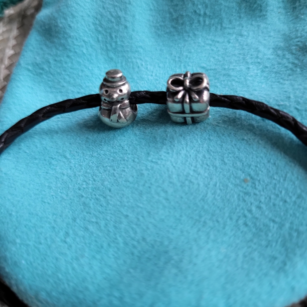 Pandora Silver Snowman And Holiday Gift Charms